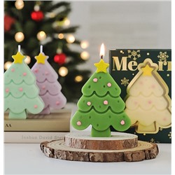 (ЗАМЯТА КОРОБКА) Свеча ароматическая Рождественская Елка в коробке