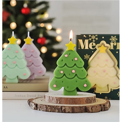 (ЗАМЯТА КОРОБКА) Свеча ароматическая Рождественская Елка в коробке