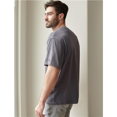 Свободная футболка  с авторским принтом