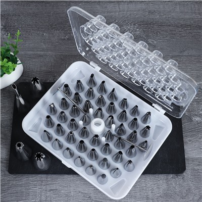 Кондитерские насадки 52 штуки с адаптером в контейнере / 191-699 /уп 48/ малые 18 мм 48 штук/ большие 30 мм  4 штуки