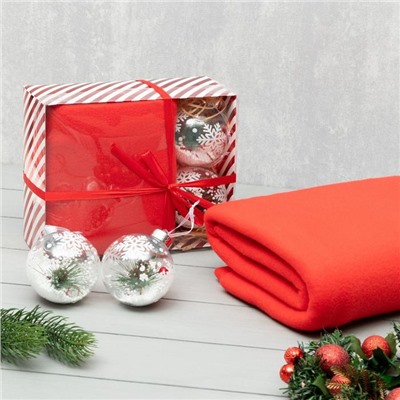 Подарочный набор LoveLife: плед 150*130см (цв. красный) с новогодними игрушками