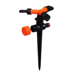 Распылитель 3-лепестковый, под коннектор, на пике, пластик, TRIO