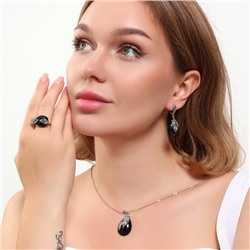 Комплект ювелирной бижутерии серьги, кулон и кольцо 18 р, покрытие: посеребрение, вставка: фианит и искусственный камень, цвет: черный и графитовый, арт.314.809-18