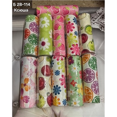 Универсальные салфетки для уборки из микрофибры в рулонах.