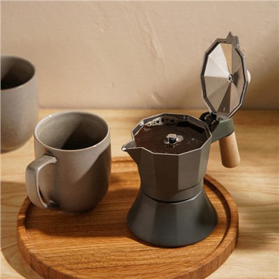 Кофеварка гейзерная SL Home «Ферамо», 150 мл, 11×15.5×12 см, оливковая