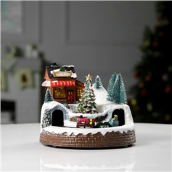 УЦЕНКА Светодиодная фигура «Поезд и ёлка», 20×20×16 см, полистоун, батарейки ААх3 (не в комплекте), USB, свечение тёплый белый