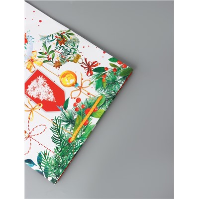 Пакет подарочный новогодний «Ёлка с украшениями », 26×32×12 см