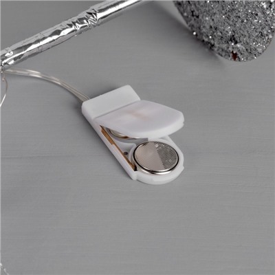 Фигура светодиодная «Капли росы» 55×30x3 см, 20 LED, батарейки CR2032×2 (в комплекте), свечение тёплое белое