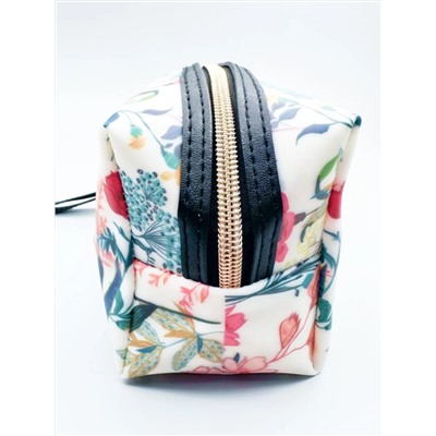 Sunflower Косметичка-пенал женская непромокаемая 1605, разноцветные цветы и травы 21021