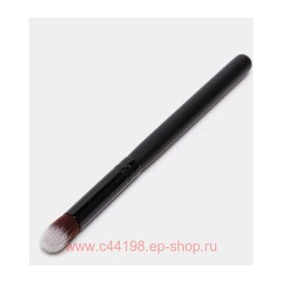 Triumph Кисть для растушовки теней Large №23