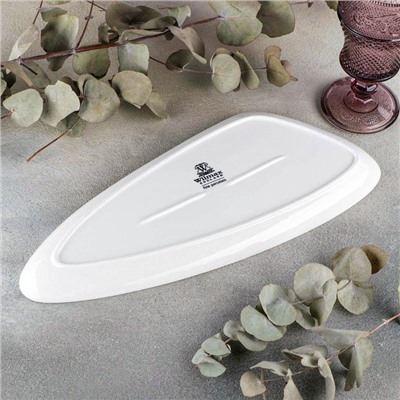 Блюдо фарфоровое Wilmax, 36×15 см, цвет белый