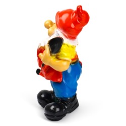 Садовая фигура из гипса «Гном с лейкой», 40×15×26 см