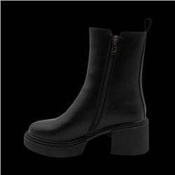 Ботинки из натуральной кожи на меху РМ-090-1 черные