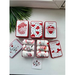 Подарочные женские носки в железной коробке