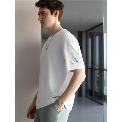 Свободная футболка  с авторским принтом