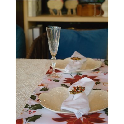 Дорожка на стол «Доляна. Новогодние цветы», белая, 35×180 см