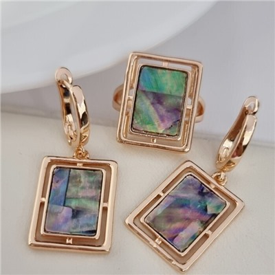 Комплект ювелирной бижутерии коллекция "Дубай" серьги и кольцо 20 р, покрытие позолота, вставка: искусственный пералутр, арт.313.190-20