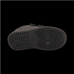 Кроссовки В82-21 черные