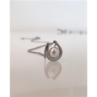 Кулон из стали на цепочке