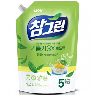 LION CHARM Green Средство для мытья посуды, овощей и фруктов (Зеленый чай) 1200 г