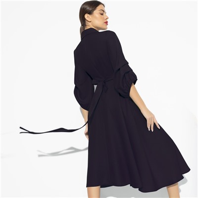 Платье для победительниц, Выход королевы (увлечение)