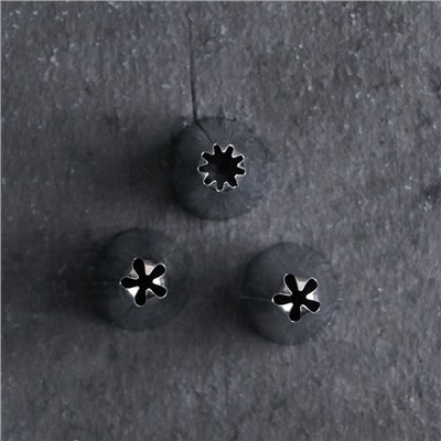 Набор кондитерский «Лориэн», 10 предметов: форма для выпечки 5 шт. «Звезда», 3 насадки, адаптер, мешок