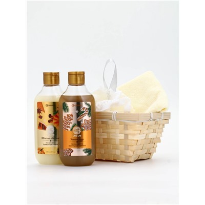 Подарочный набор новогодний в деревянной корзине: гель для душа, пена для ванны и полотенце, аромат тыквенный пирог и ванильный пряник, URAL LAB