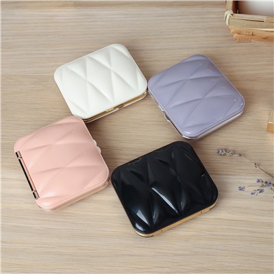 Зеркало карманное 6х8 см / B-11 /уп 12/288/ пластик