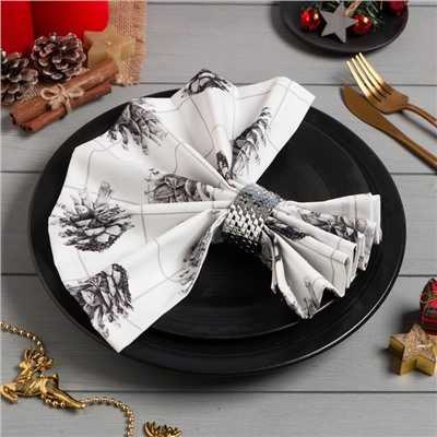 Набор салфеток сервировочных на стол «Этель» Christmas, 4 шт., белые, с декоративными кольцами, 45×45 см