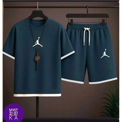 Спортивный костюм #22966861