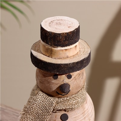 Сувенир новогодний «Снеговик», 11.5×11.5×25.5 см, манговое дерево