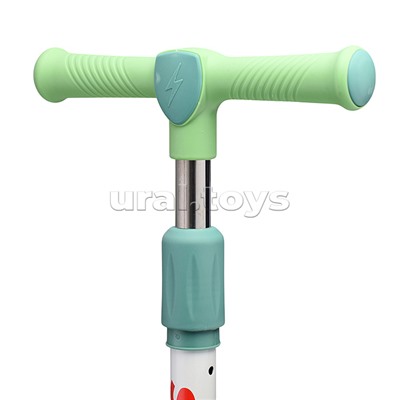 Самокат 3-х. кол., колеса световые PU, зеленый, в коробке