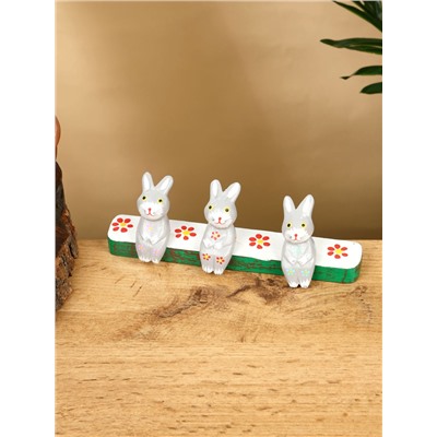 Сувенир «Зайки на скамейке», 18×4×6 см, дерево