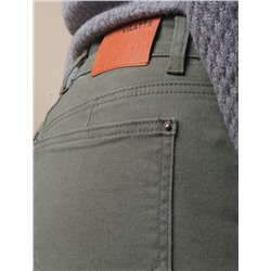 Джинсы из эластичного денима