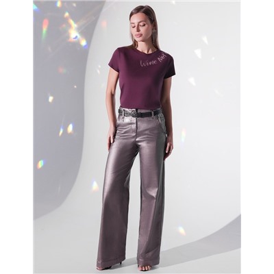 Нарядная футболка с блестящим принтом