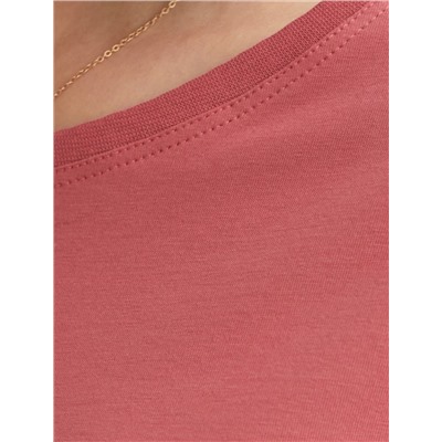 Базовая футболка полуприлегающая из премиального хлопка с эластаном