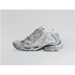 Кроссовки Balenciaga Runner
