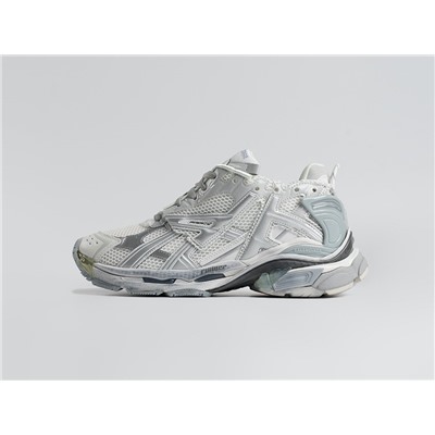 Кроссовки Balenciaga Runner