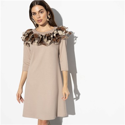 Платье, Фееричное появление