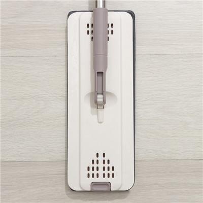 Швабра с отжимом и ведро Доляна: ведро с отсеками для полоскания и отжима 9.3 л, швабра плоская, запасная насадка из микрофибры