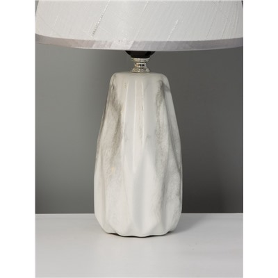 УЦЕНКА Настольная лампа «Донра» Е27 40 Вт серый 22×22×35 см RISALUX