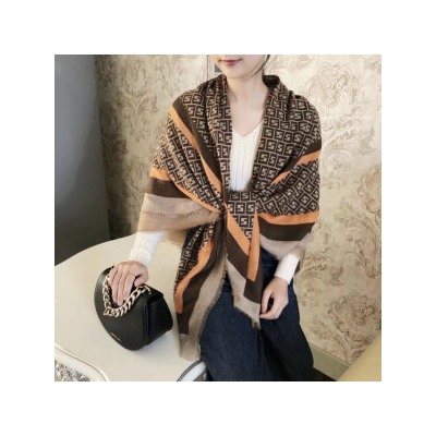 Платок #23052906