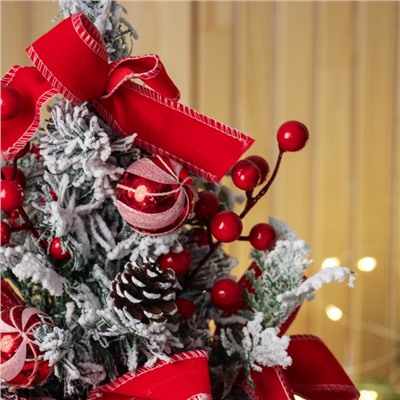 Искусственная ёлка настольная «Зимнее волшебство. Красный бант», 41 см, ветки ПВХ отгибаются
