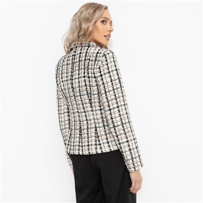 Жакет в стиле Шанель, Искра решимости