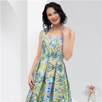 Сарафан, Любуюсь в отражение (акварель)