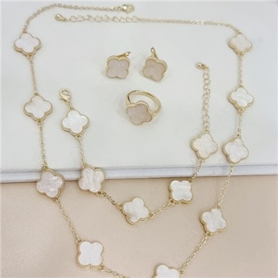 Комплект ювелирной бижутерии Итальянское золото (покрытие желтое 14к) клевер, серьги, браслет на руку, колье на шею и кольцо 18 р, вставка: перламутр, арт.313.483-18
