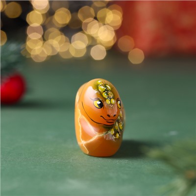 Фигурка «Змея Караи», селенит