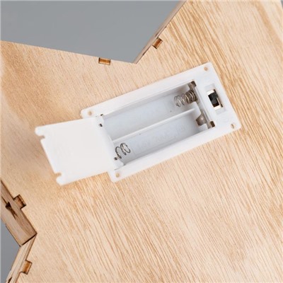 Светодиодная фигура «Дед Мороз в лесу» 30×30×5 см, дерево, батарейки АААх2 (не в комплекте), свечение тёплое белое