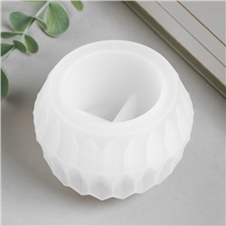 Молд силиконовый «Подсвечник круглый с гранями» 8×8×8.4 см