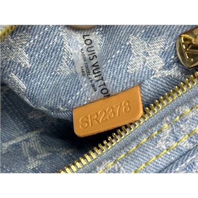 Джинсы #23057687